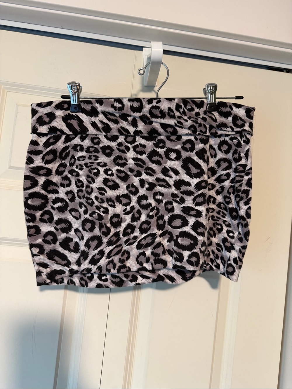 BONGO Leopard Print Mini Skirt - Black & White